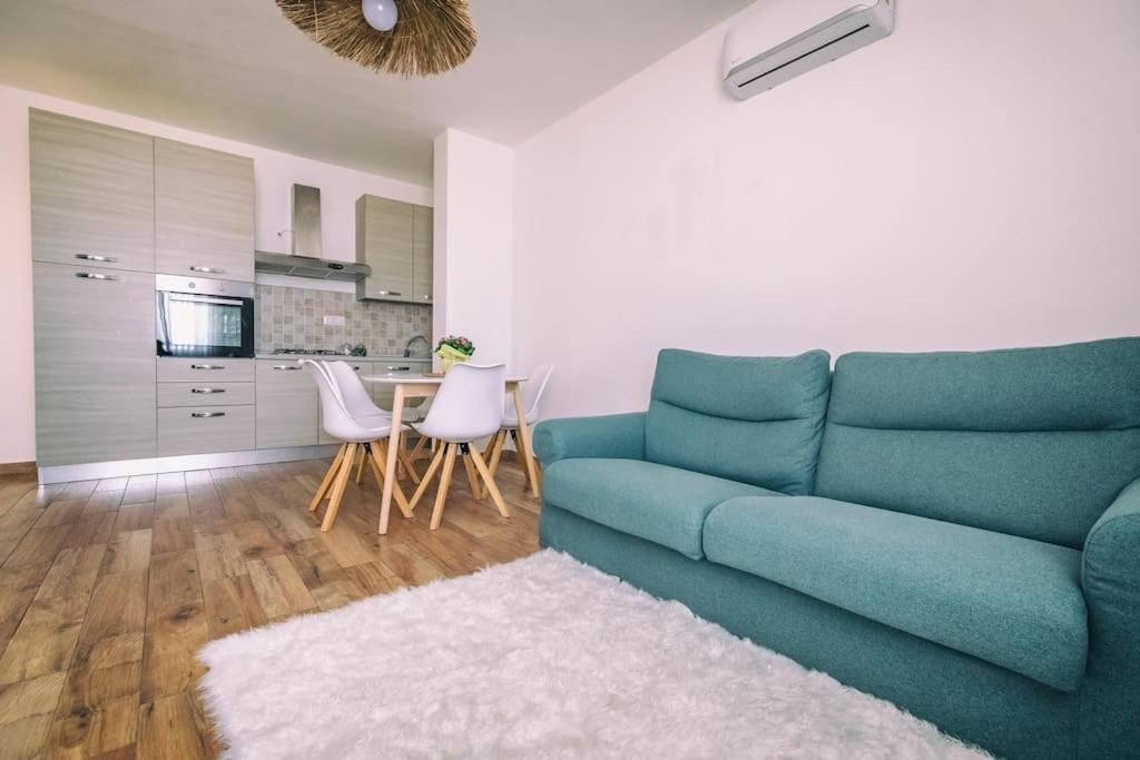 Appartement Ad Un Passo Dal Molo à Porto Torres Extérieur photo